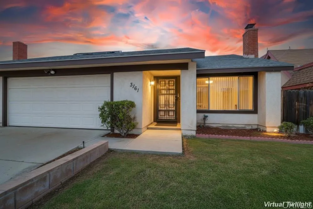 https://cdn.realtyfeed.com/cdn/127/306561896/8c4347fd8bb9cf3f28a4b51e5b163131.webp