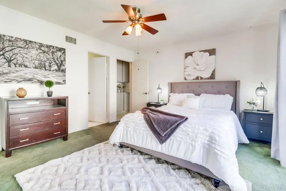 https://cdn.realtyfeed.com/cdn/127/306561896/9fba5be959e29697d5f180a35c6e99de.webp