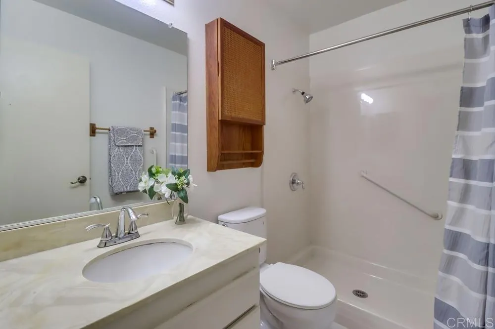 https://cdn.realtyfeed.com/cdn/127/306561896/bfaf3e20e9ace73488a97dafc0d9676a.webp