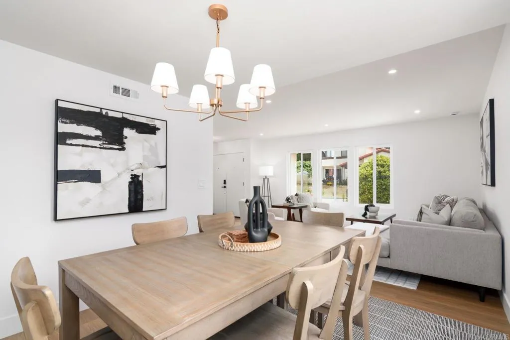 https://cdn.realtyfeed.com/cdn/127/306561906/f3d8d0cae872614bbb86c9a5aa541a3c.webp