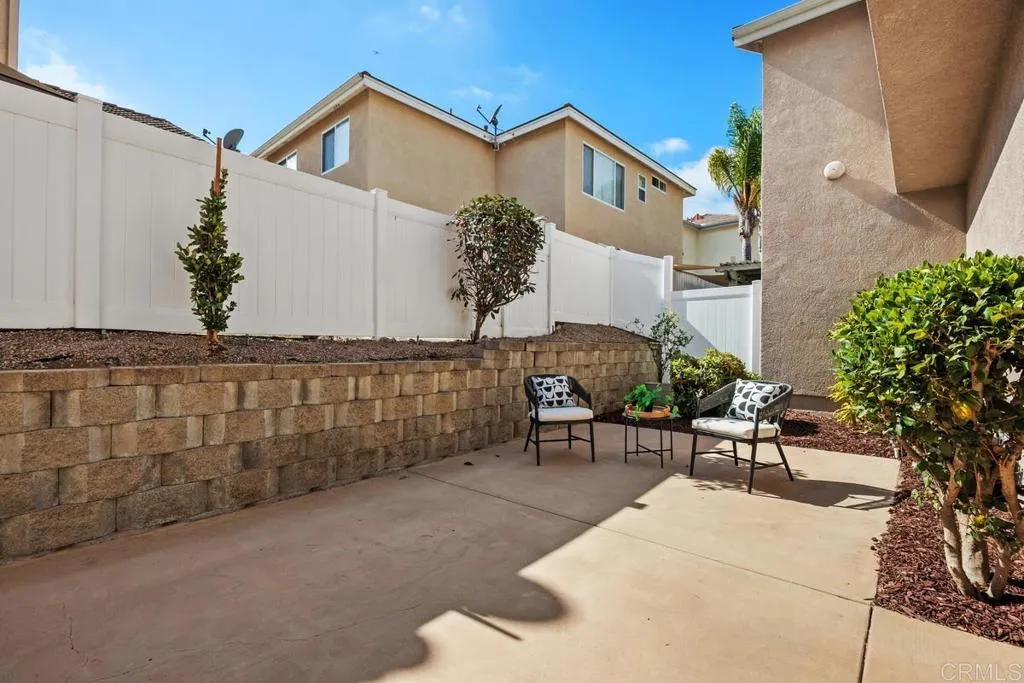 https://cdn.realtyfeed.com/cdn/127/306561909/86875421d0e36ac2f1a3d6be0ab62b63.webp
