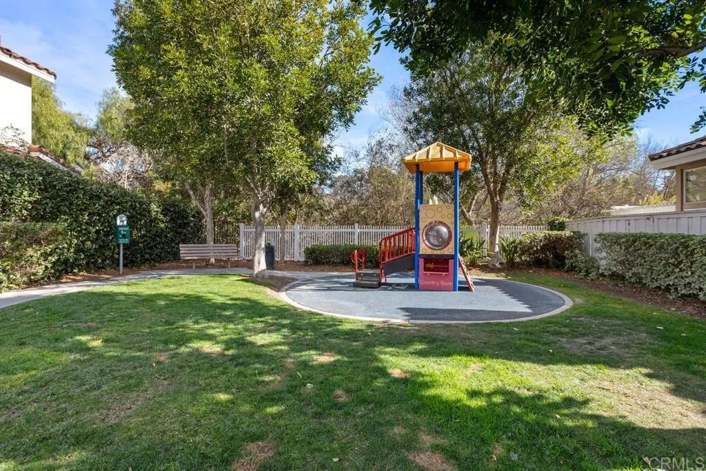https://cdn.realtyfeed.com/cdn/127/306561909/f80bdddbbd3bb356e5b2581878775d88.webp