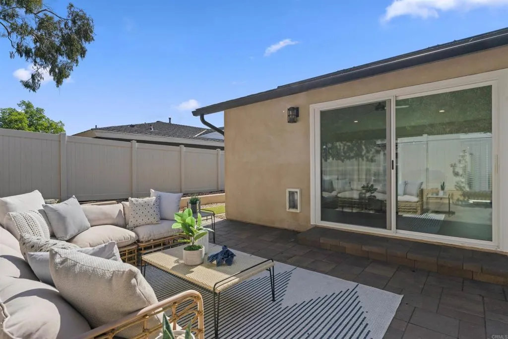 https://cdn.realtyfeed.com/cdn/127/306561953/5bc03782b30e54b35fe59fc92f1ad23d.webp
