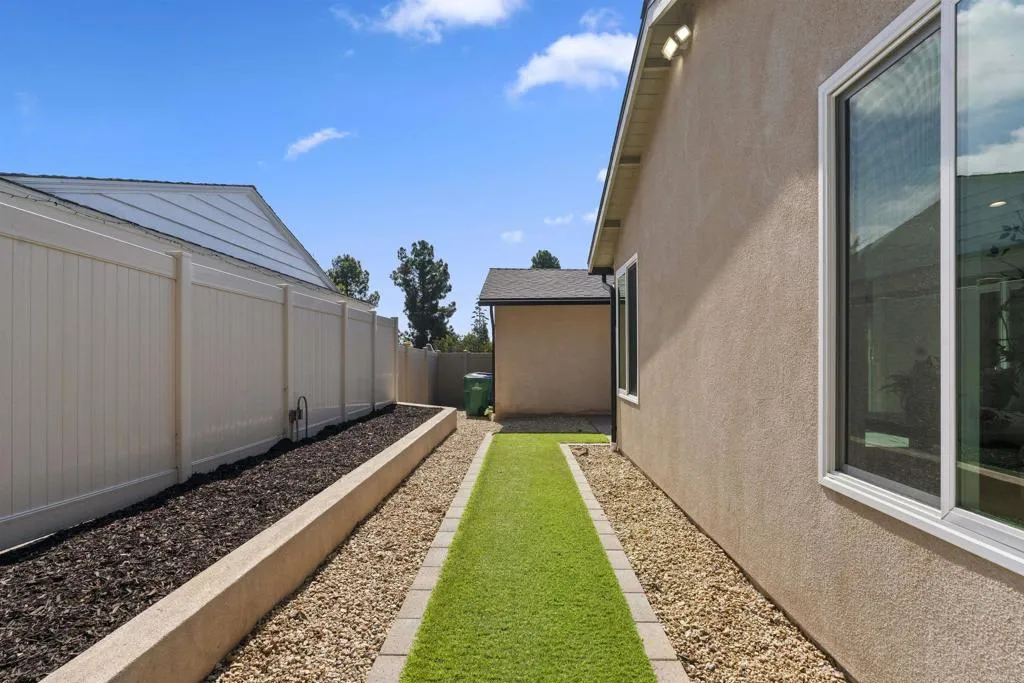 https://cdn.realtyfeed.com/cdn/127/306561953/fe464f76f49d18b81c5fdfacd8546a15.webp