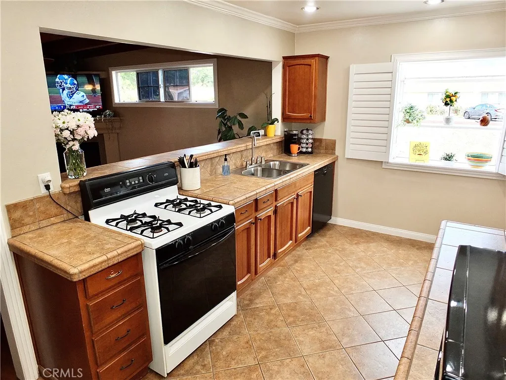 3903 N Studebaker, Long Beach, CA 90808 - Photo 3 of 48, Long Beach, CA