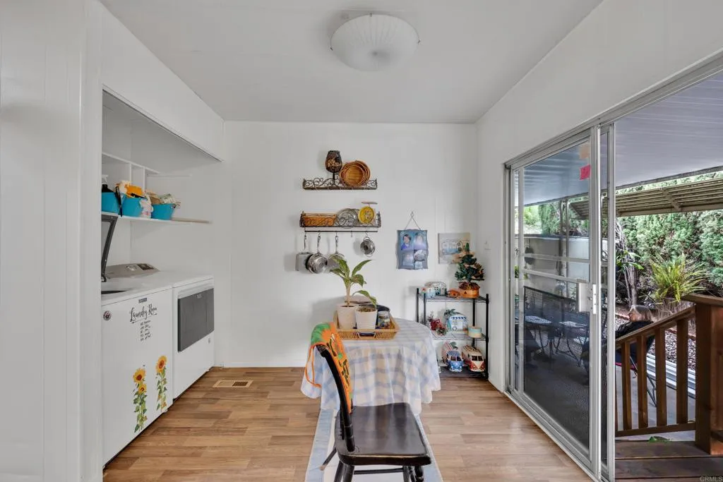 https://cdn.realtyfeed.com/cdn/127/306562162/042921aab6c80dac54c42e130e1daeb3.webp