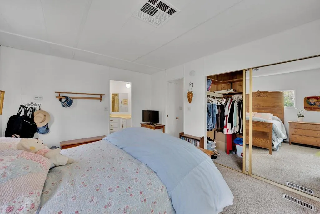 https://cdn.realtyfeed.com/cdn/127/306562162/61c09fb611e21b9e0b3316966e42b2a5.webp