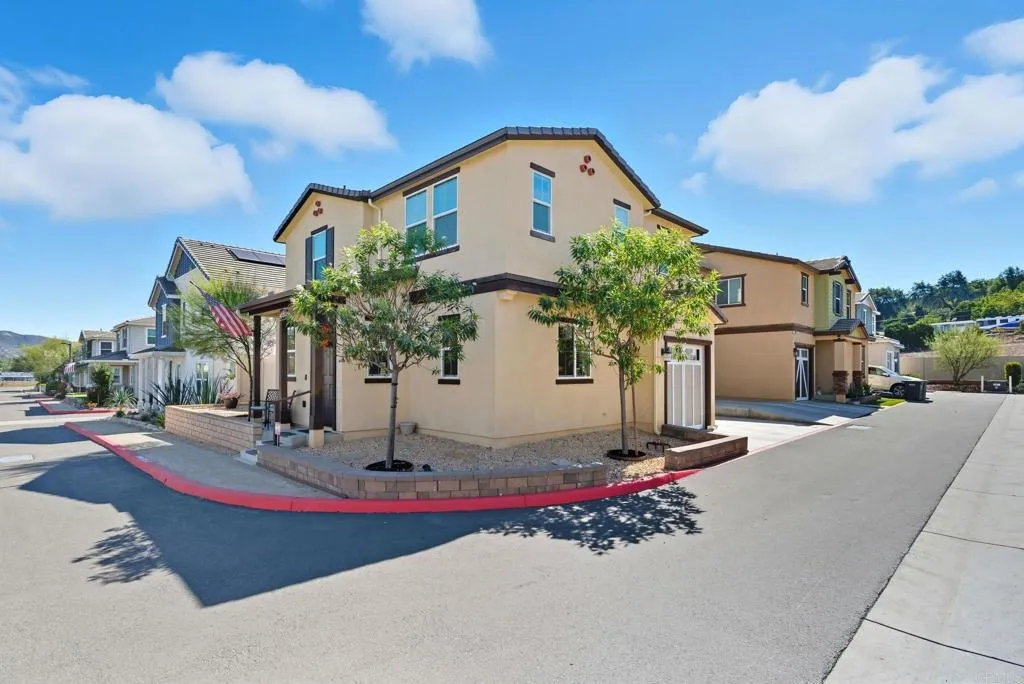 https://cdn.realtyfeed.com/cdn/127/306562174/5e2f88bddf172723c372a047d3179a93.webp