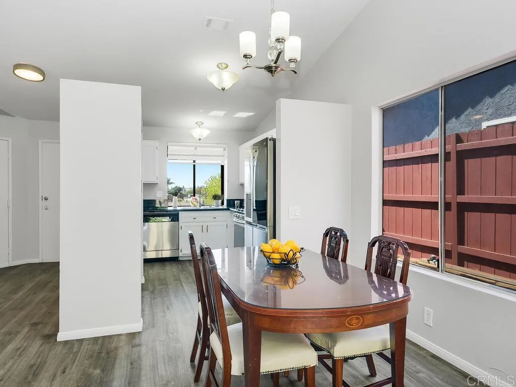 https://cdn.realtyfeed.com/cdn/127/306562178/c057f11c2357476d7820dd083d8f888f.webp