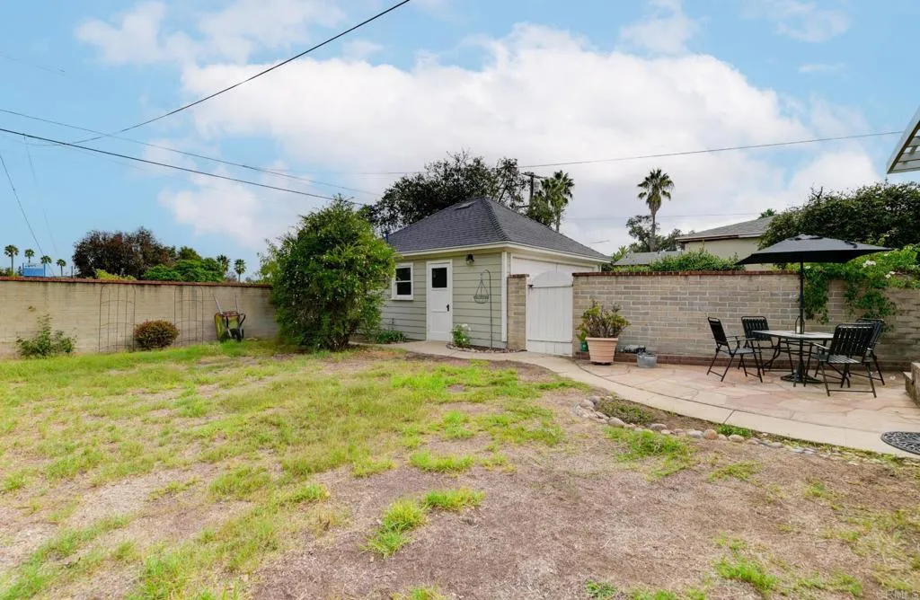 https://cdn.realtyfeed.com/cdn/127/306562226/470aa4bcaa767f99003e91e9c0863484.webp
