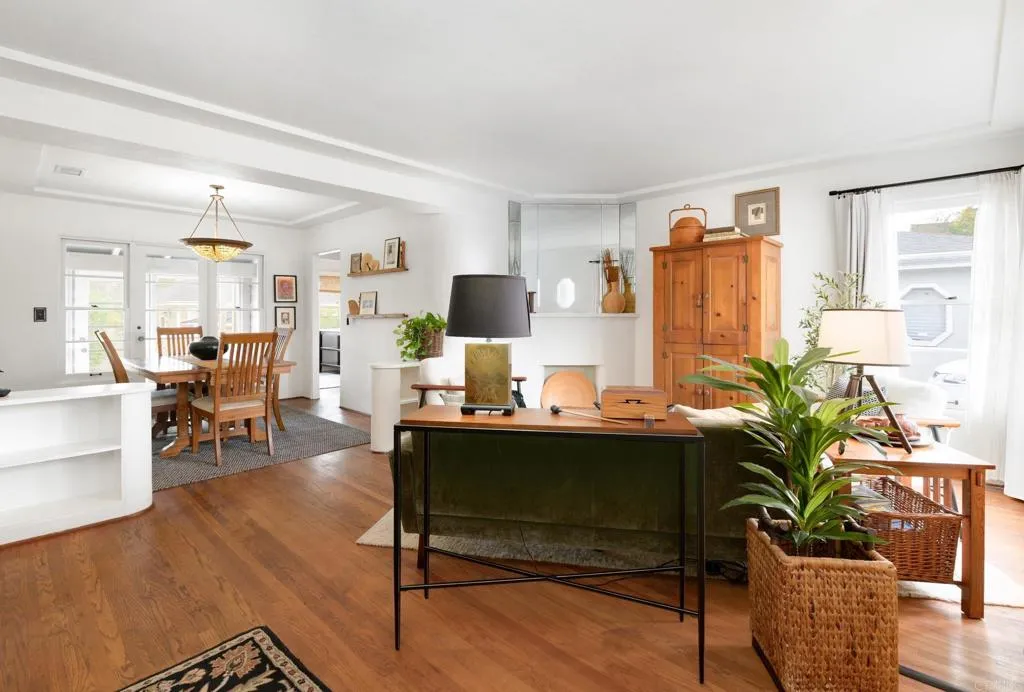 https://cdn.realtyfeed.com/cdn/127/306562226/816e01fbb5a069928d37bfc44f999c46.webp