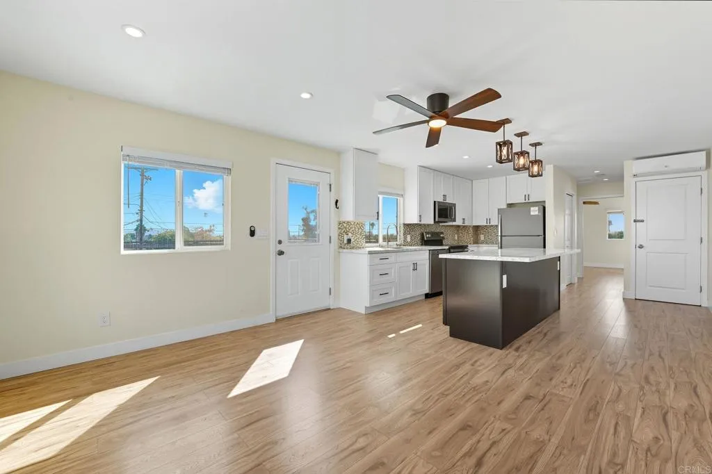 https://cdn.realtyfeed.com/cdn/127/306562232/551795e728bd0da624ed54d9616ee07b.webp