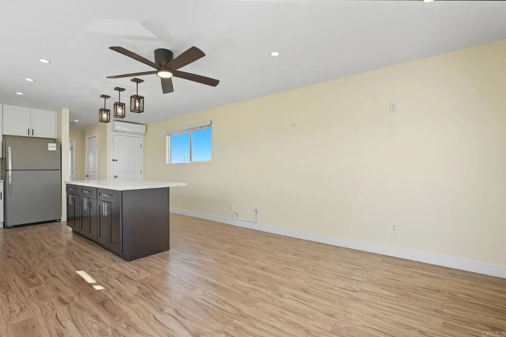 https://cdn.realtyfeed.com/cdn/127/306562232/5c0b1efbbf7d3b26b463e69180f9220e.webp