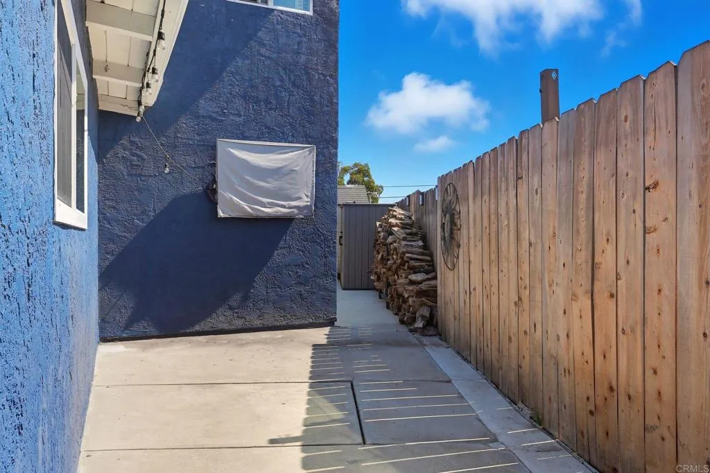 https://cdn.realtyfeed.com/cdn/127/306562232/b0de5c8f5d2f536f526cd270903c64c2.webp