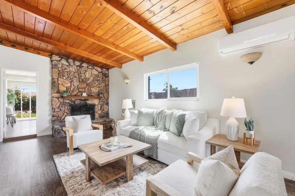 https://cdn.realtyfeed.com/cdn/127/306562232/ca969cada36805a542b1ffb3924a0aed.webp