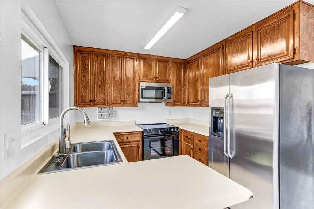 https://cdn.realtyfeed.com/cdn/127/306562235/27f4fc96a2871e9369db91f32d2a3e0f.webp