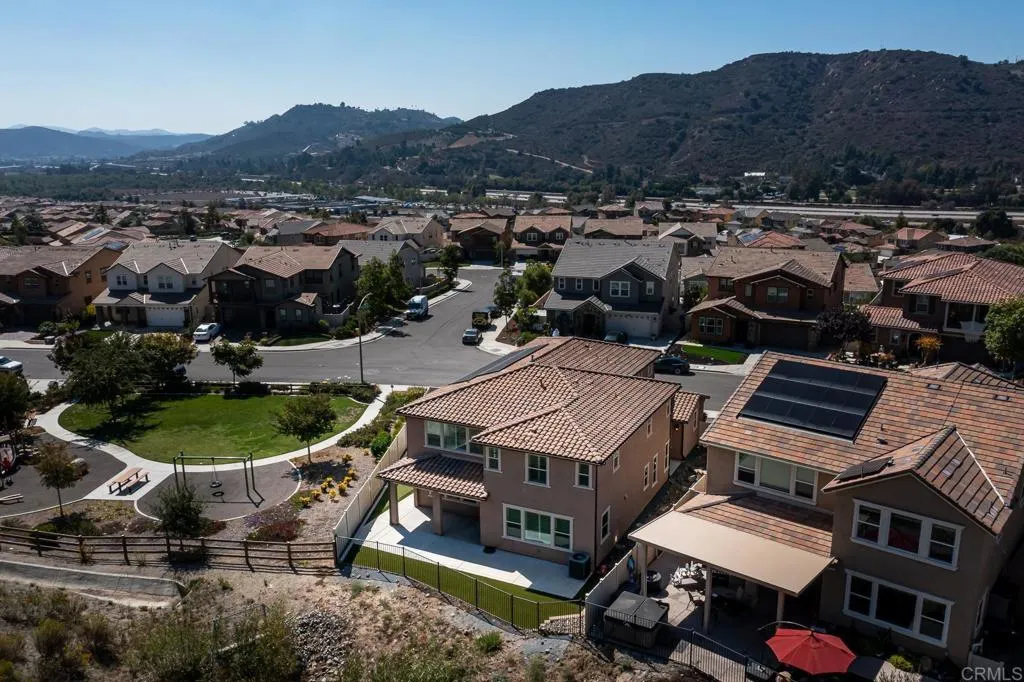 https://cdn.realtyfeed.com/cdn/127/306562319/1d2fffab5f2a2a98369ad80994e92a10.webp