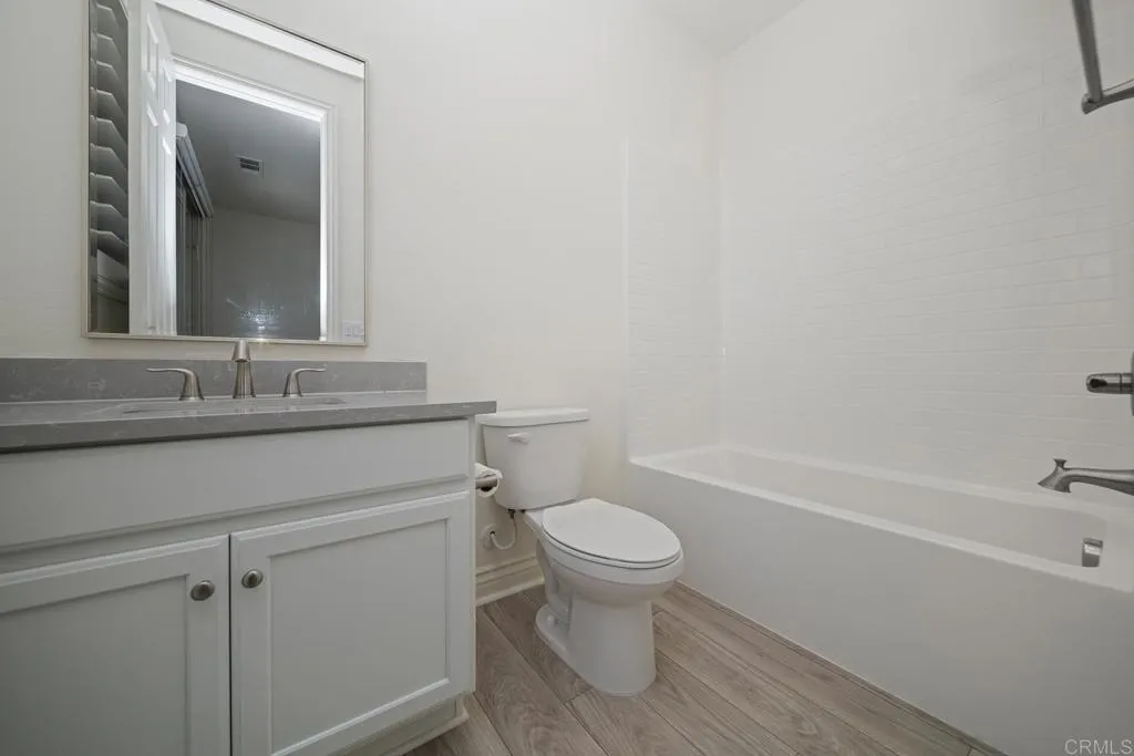 https://cdn.realtyfeed.com/cdn/127/306562319/281462c9bc2daa392aa38bde1439cfd5.webp