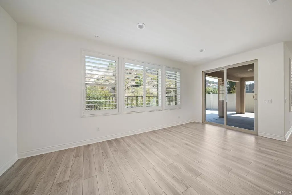 https://cdn.realtyfeed.com/cdn/127/306562319/6279a83d802061480f7d898ef0ece627.webp