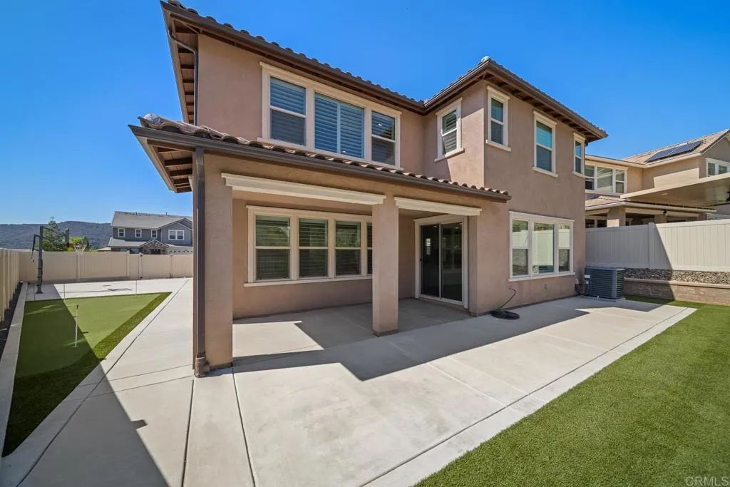 https://cdn.realtyfeed.com/cdn/127/306562319/db2147ac950a153a323a6fb369de96ec.webp