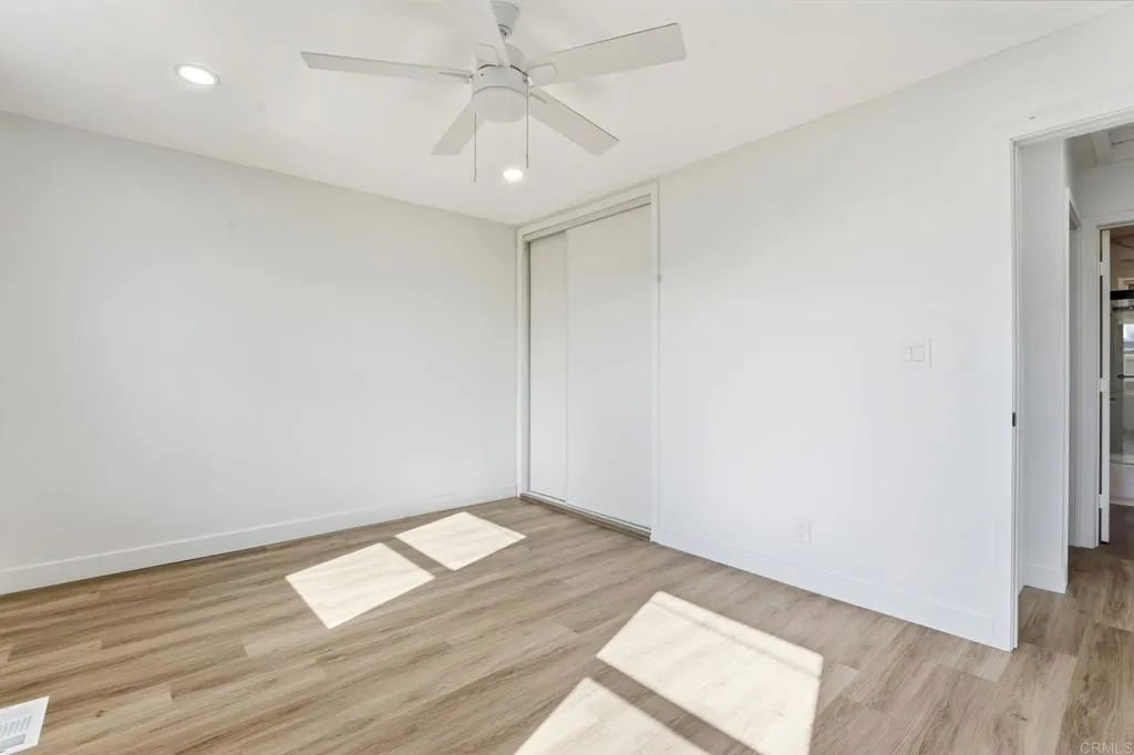 https://cdn.realtyfeed.com/cdn/127/306562342/0fe8e65dce02c6faeab4690dcb8fb7c9.webp