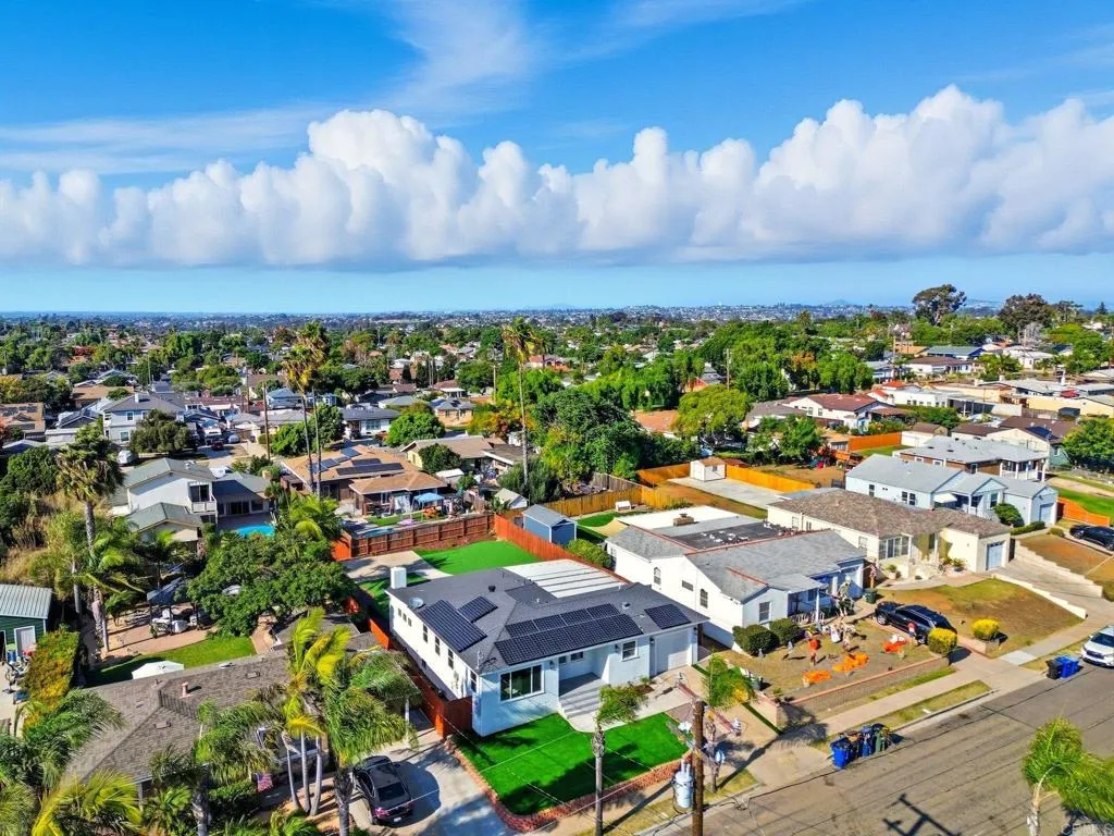 https://cdn.realtyfeed.com/cdn/127/306562342/49f6b1c7fbce16b9e4b4a2cd4ef132ba.webp