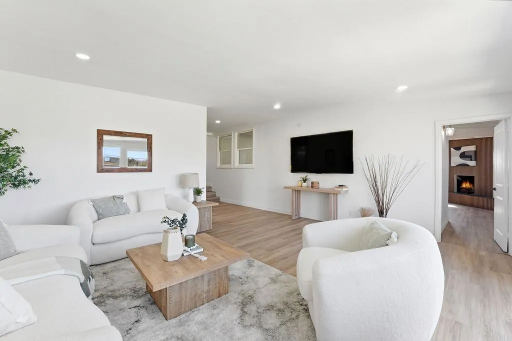 https://cdn.realtyfeed.com/cdn/127/306562342/5ef72eb858fb140a509a82b2260a7d87.webp