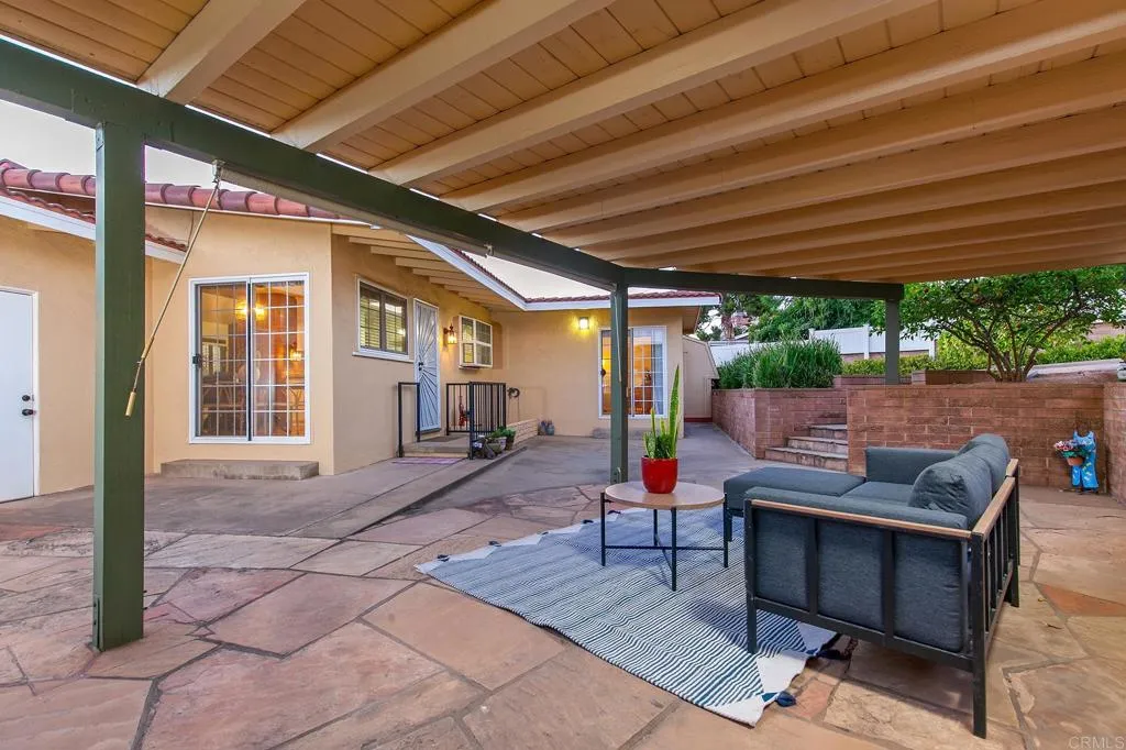 https://cdn.realtyfeed.com/cdn/127/306562348/3b8acc78f468f70ae5d4e1e760510bc7.webp