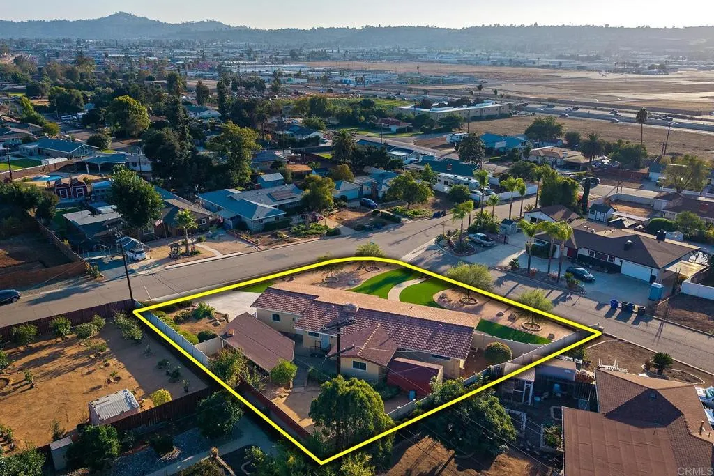 https://cdn.realtyfeed.com/cdn/127/306562348/56952bbb9c1cb31c7afe96770ce5451d.webp