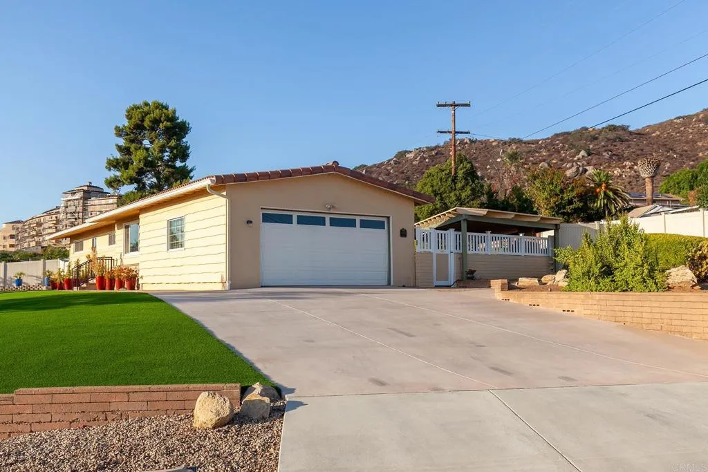 https://cdn.realtyfeed.com/cdn/127/306562348/734b96658db0c5563e9256b79f8eaa7e.webp