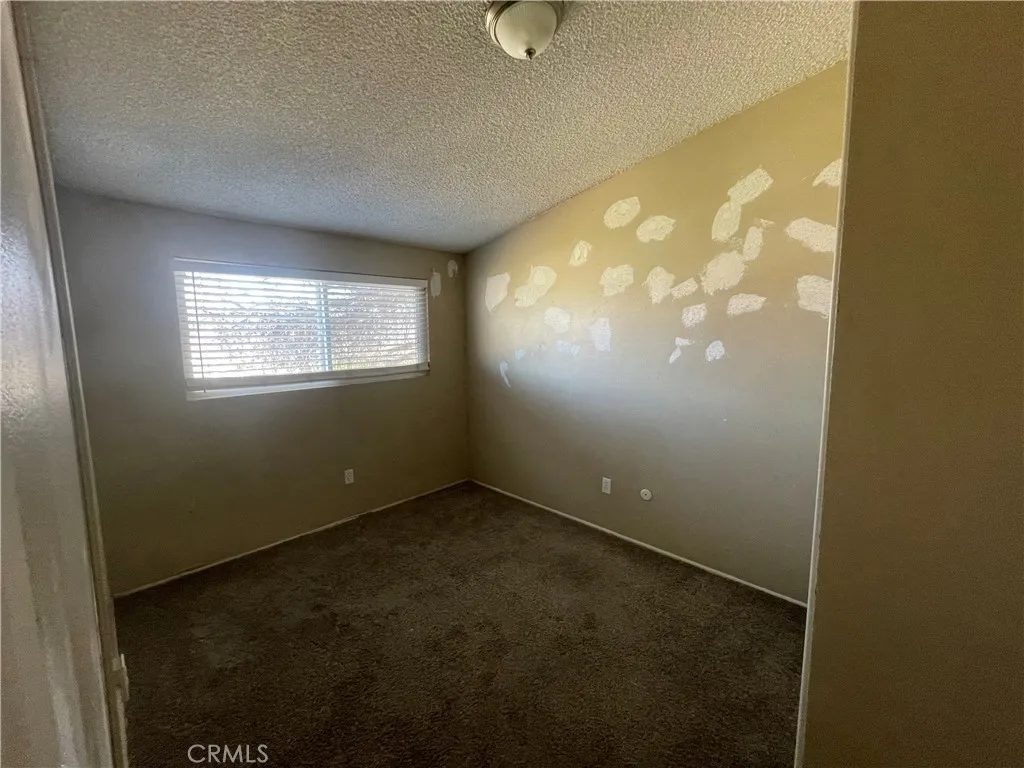 https://cdn.realtyfeed.com/cdn/127/306562349/ec1915680712349954878d9837b0a1d5.webp