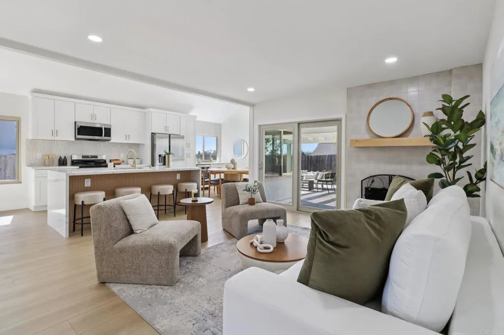 https://cdn.realtyfeed.com/cdn/127/306562385/7d1ee14fd624864bad3dcf3ac23a260c.webp