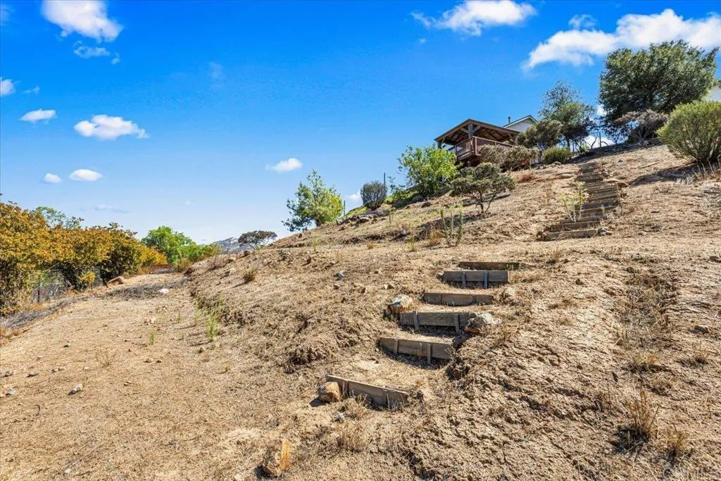 https://cdn.realtyfeed.com/cdn/127/306562400/d3808c52ac636e9da76382eb86c12953.webp