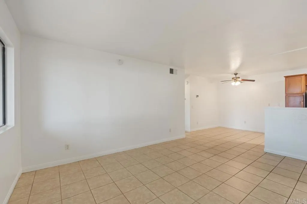 Photo #5: PTP2507693 Listing 