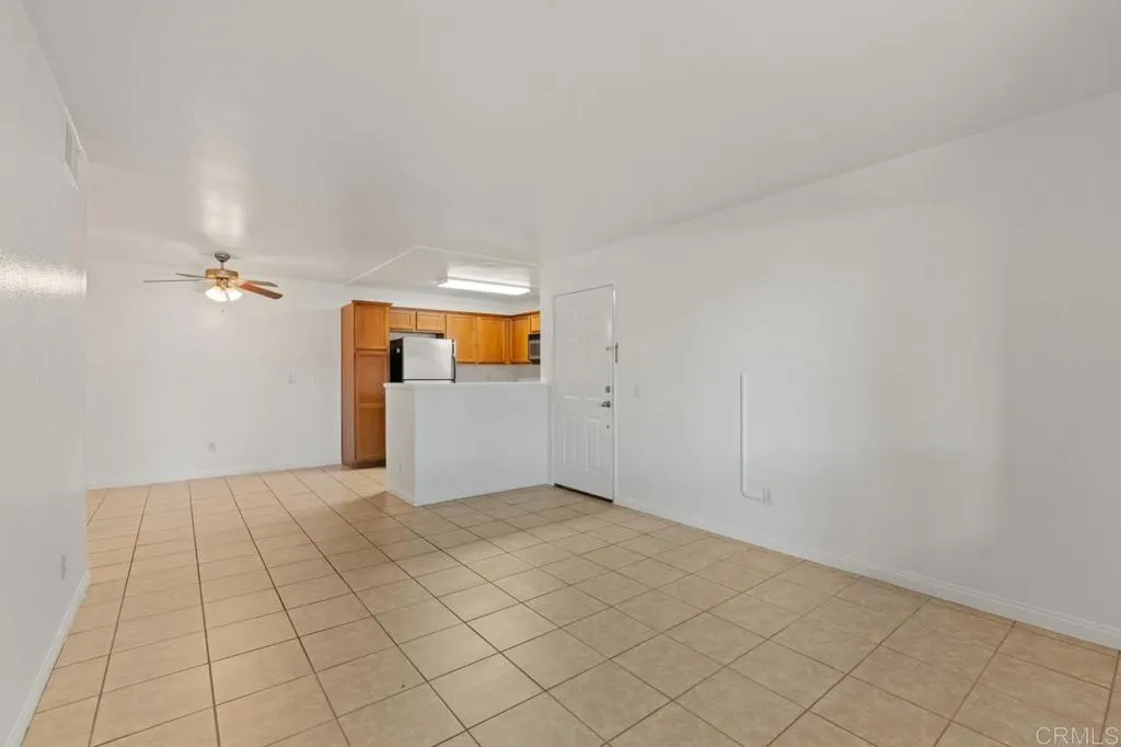 https://cdn.realtyfeed.com/cdn/127/306562409/b200cb4f67433bbe9243a358f3dff908.webp