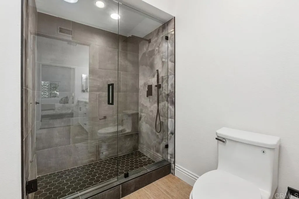https://cdn.realtyfeed.com/cdn/127/306562411/73ae5bdfea800b7f07c4aec2e3747c18.webp
