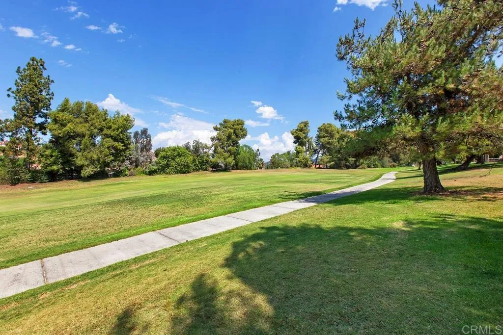 https://cdn.realtyfeed.com/cdn/127/306562411/802b2edbeeeb4596b1758dafb8e9a249.webp
