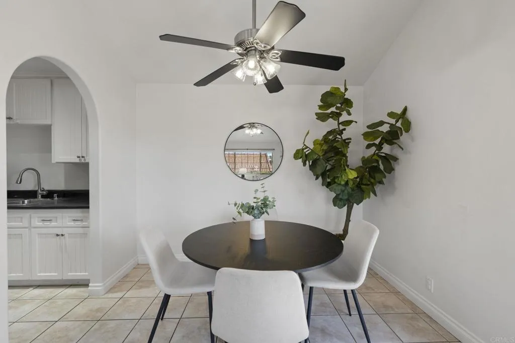 https://cdn.realtyfeed.com/cdn/127/306562442/c40f88c4eed3eb27421baeb8c52e815d.webp