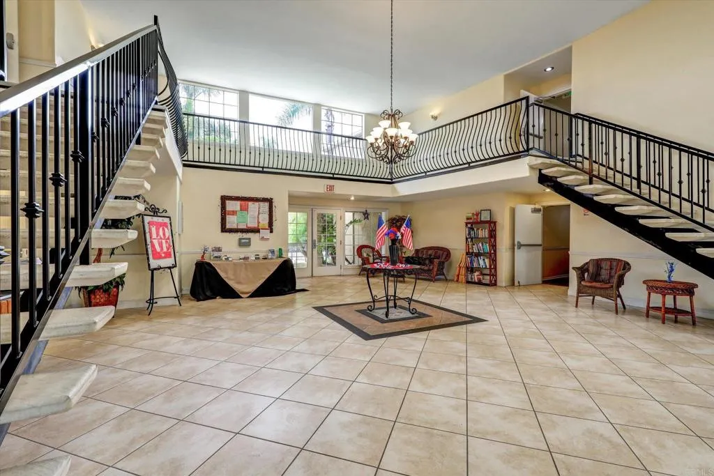 Photo #2: PTP2507694 Listing 