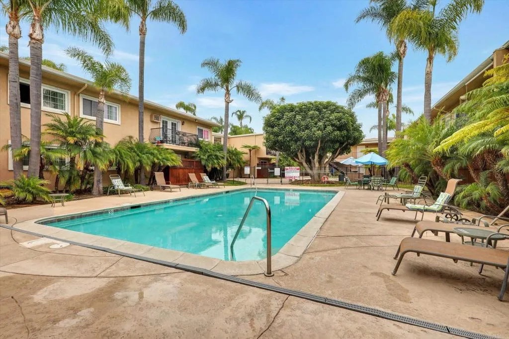 https://cdn.realtyfeed.com/cdn/127/306562443/d6bc7d38ea3d25323d2518926e0fe062.webp
