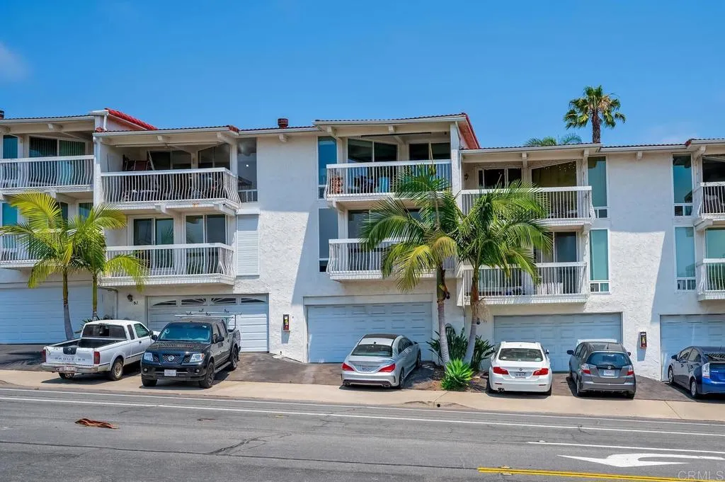 https://cdn.realtyfeed.com/cdn/127/306562460/152e6f99e3d2278c1bd0f407241aeb64.webp