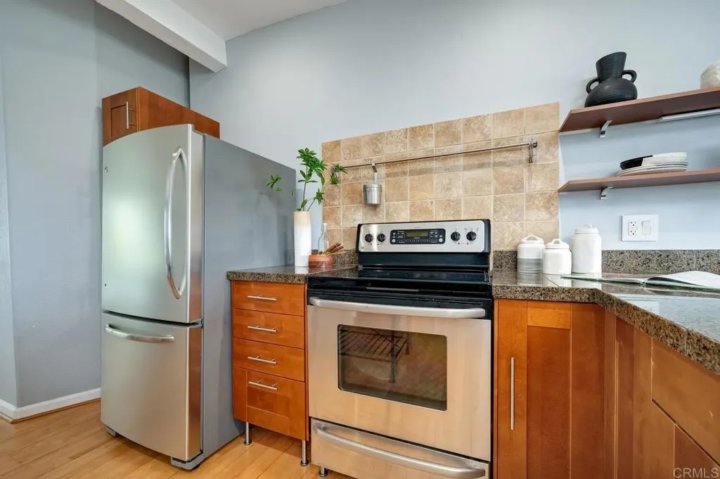 https://cdn.realtyfeed.com/cdn/127/306562460/1ad43b2c3c2e300e3a24c6557e5d499e.webp