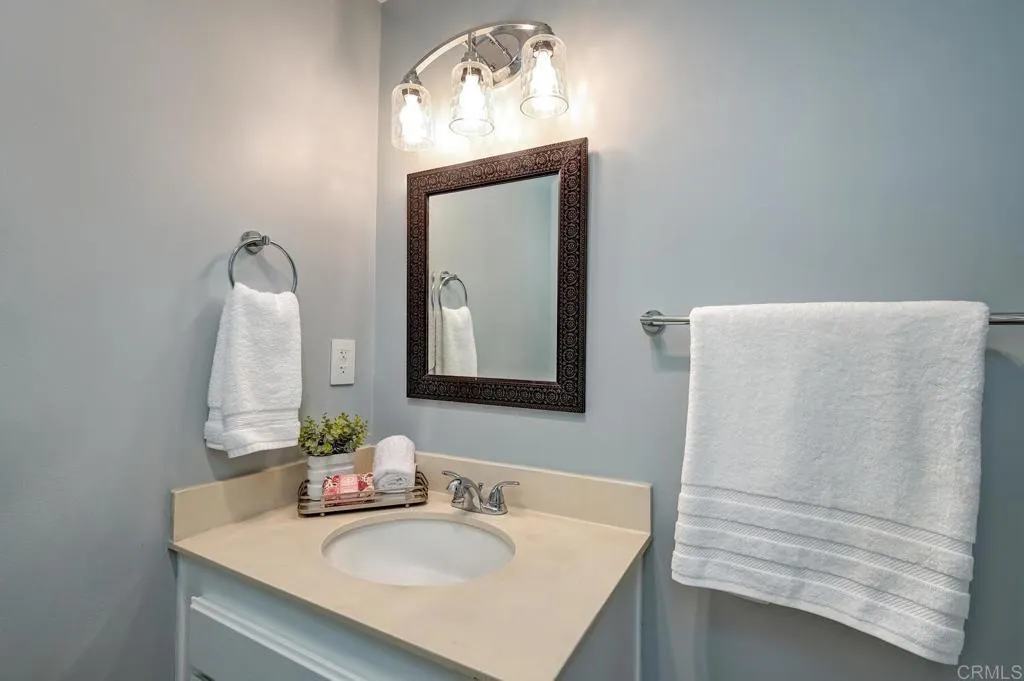 https://cdn.realtyfeed.com/cdn/127/306562460/d589c59011a547e0c89490f6cddab94b.webp