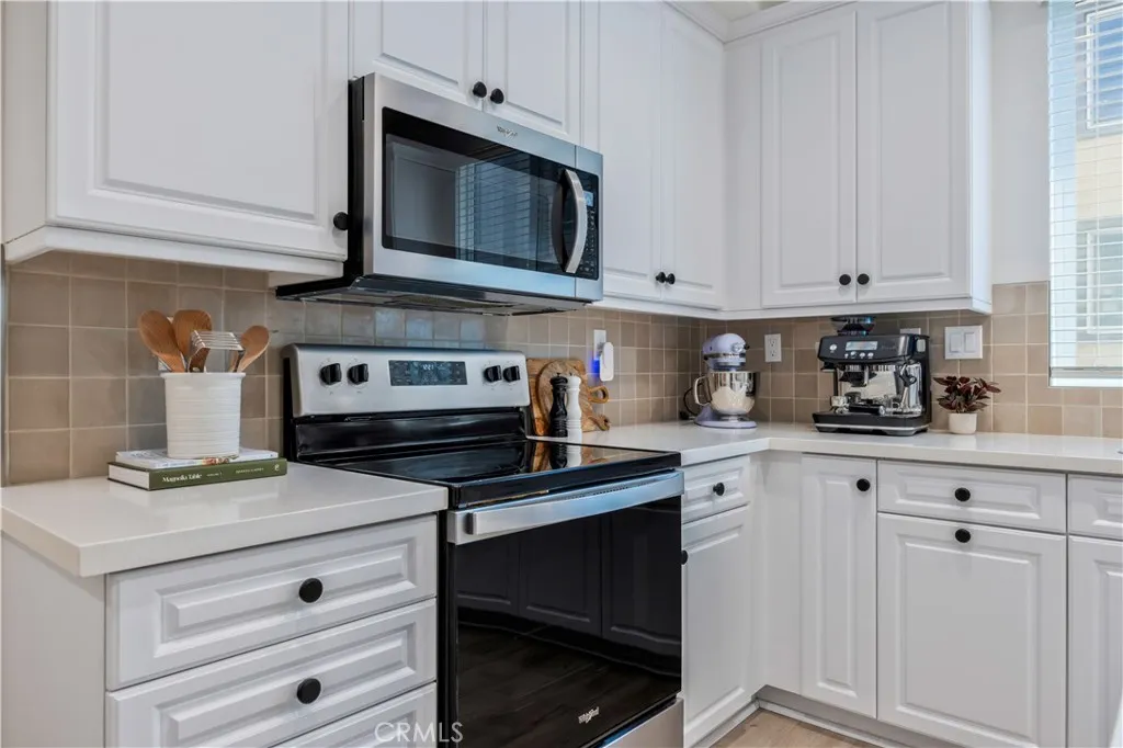 https://cdn.realtyfeed.com/cdn/127/306562465/aa700516308567ab9688ce7e5b8e108f.webp