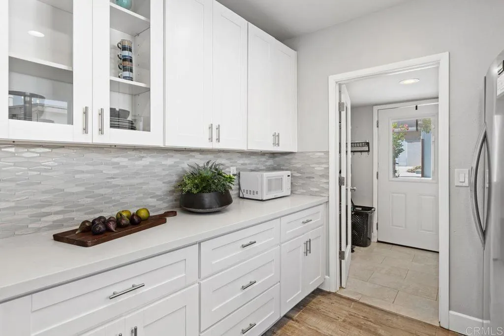 https://cdn.realtyfeed.com/cdn/127/306562474/6f2b839790be5081588cfd7ccdf1e3db.webp