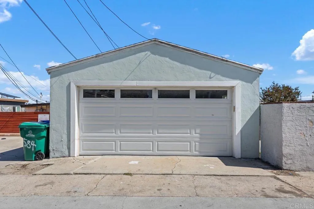 https://cdn.realtyfeed.com/cdn/127/306562474/7035fa8825dc83799f848eed2197e289.webp
