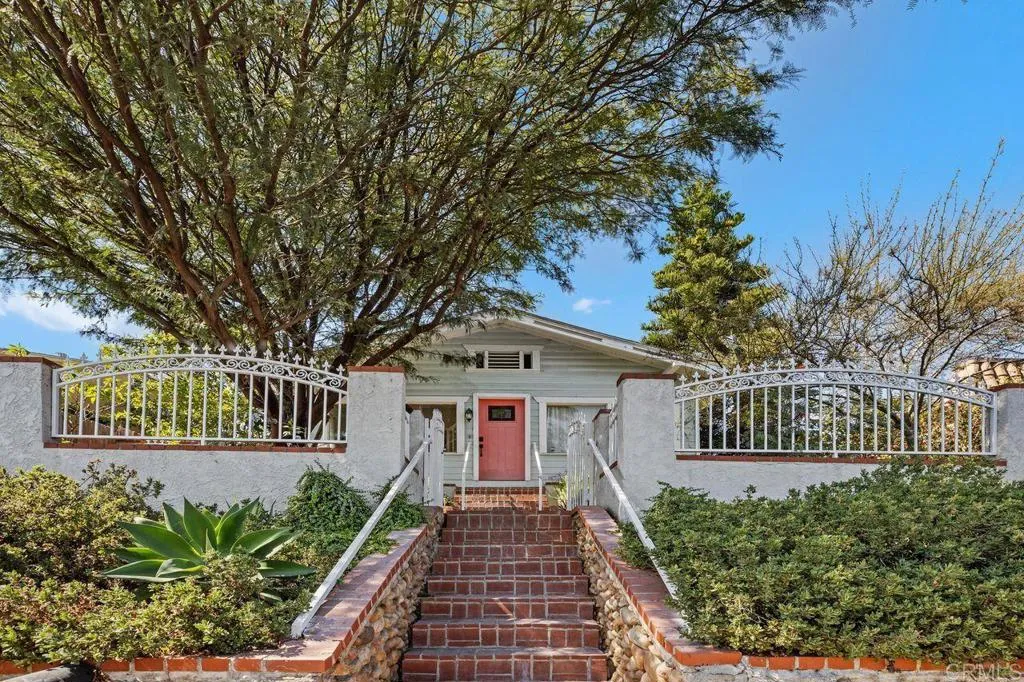 https://cdn.realtyfeed.com/cdn/127/306562474/c50c3cce32bd02467b945646a1b9ab42.webp