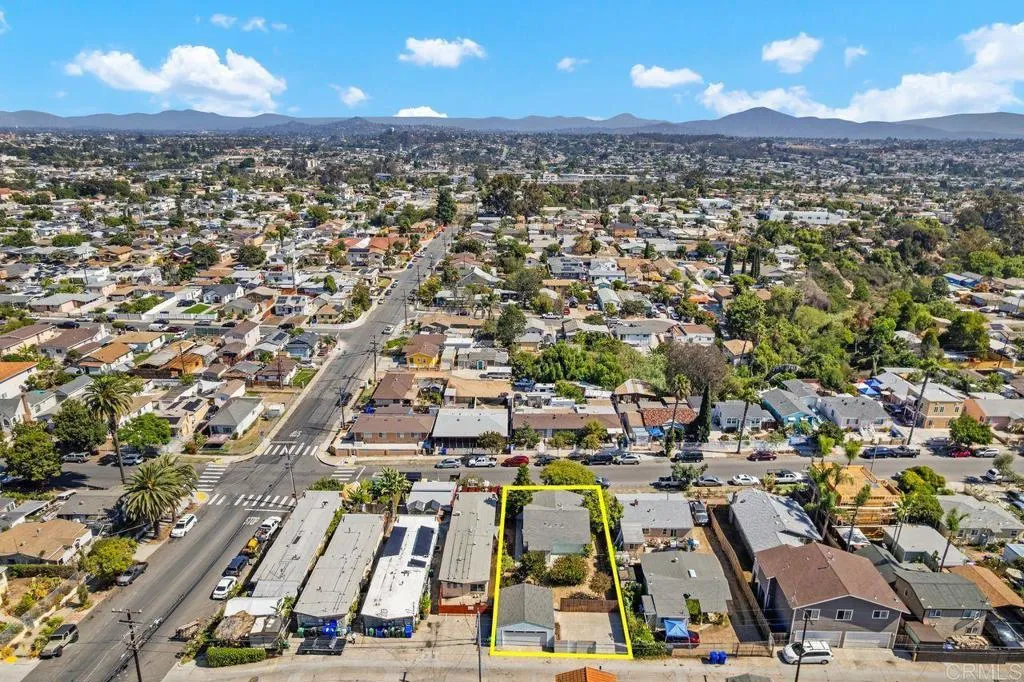 https://cdn.realtyfeed.com/cdn/127/306562474/e75ae3c241351a1fe228981cab1e0781.webp