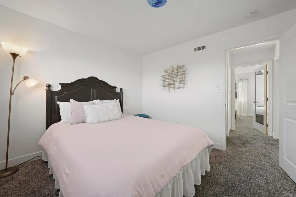https://cdn.realtyfeed.com/cdn/127/306562512/ad27d76b237fe38db699e8efe7307626.webp
