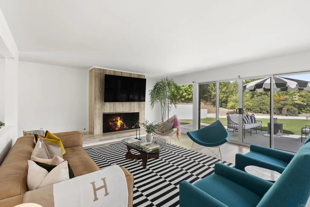 https://cdn.realtyfeed.com/cdn/127/306562541/7738fd1d20f3d9a346d18d92da2ac826.webp